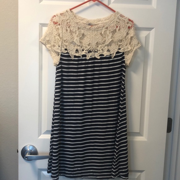 JODIFL Dresses & Skirts - Striped feminine dress
